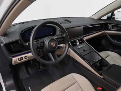 2025 Porsche Panamera Panamera 4
