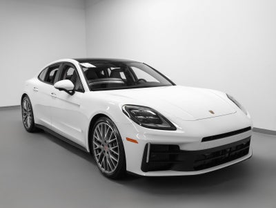 2026 Porsche Panamera Panamera 4