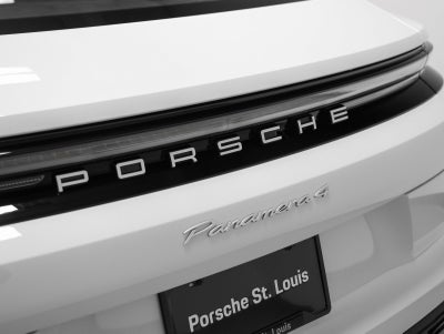 2026 Porsche Panamera Panamera 4