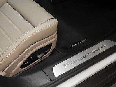 2026 Porsche Panamera Panamera 4