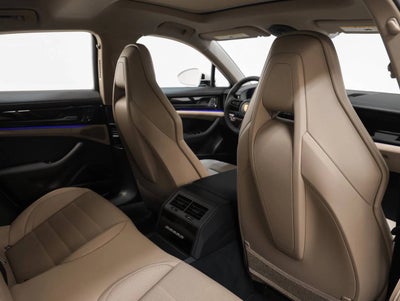 2026 Porsche Panamera Panamera 4
