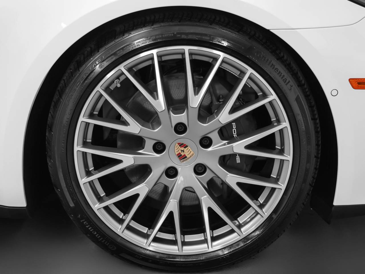 2026 Porsche Panamera Panamera 4