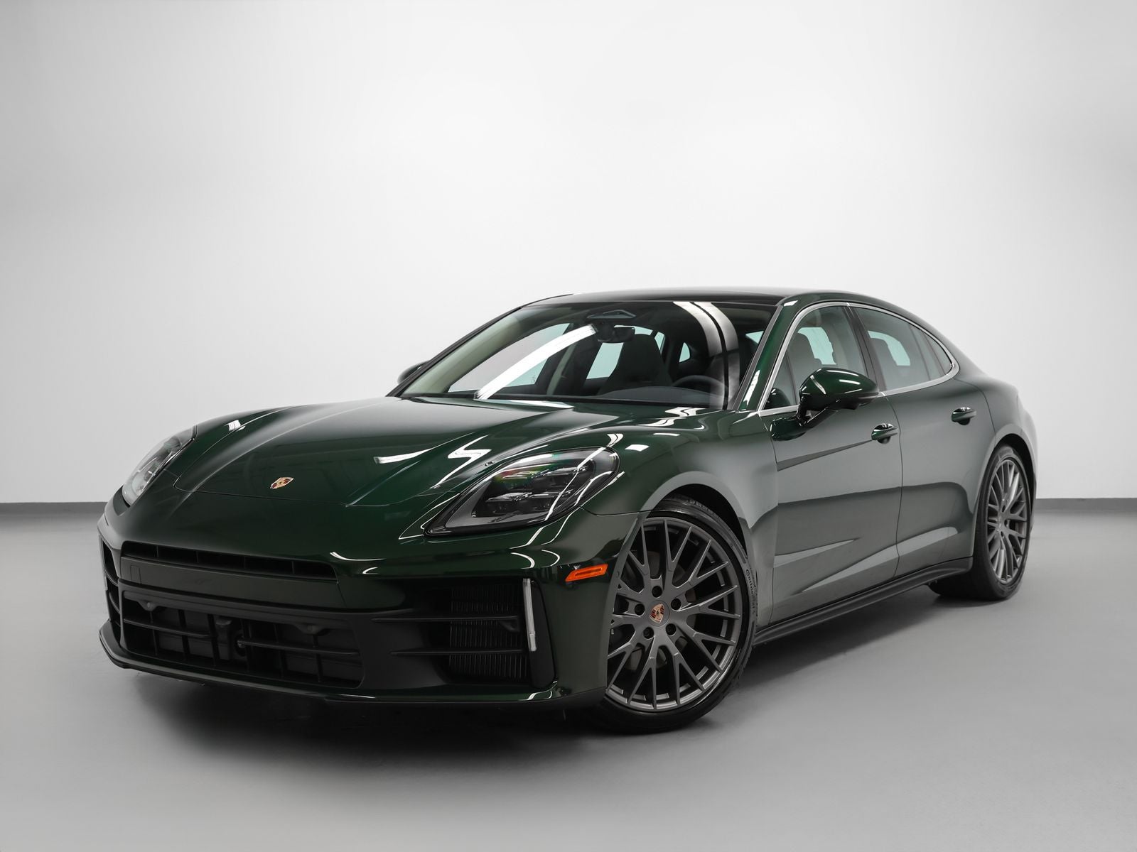 2026 Porsche Panamera 4