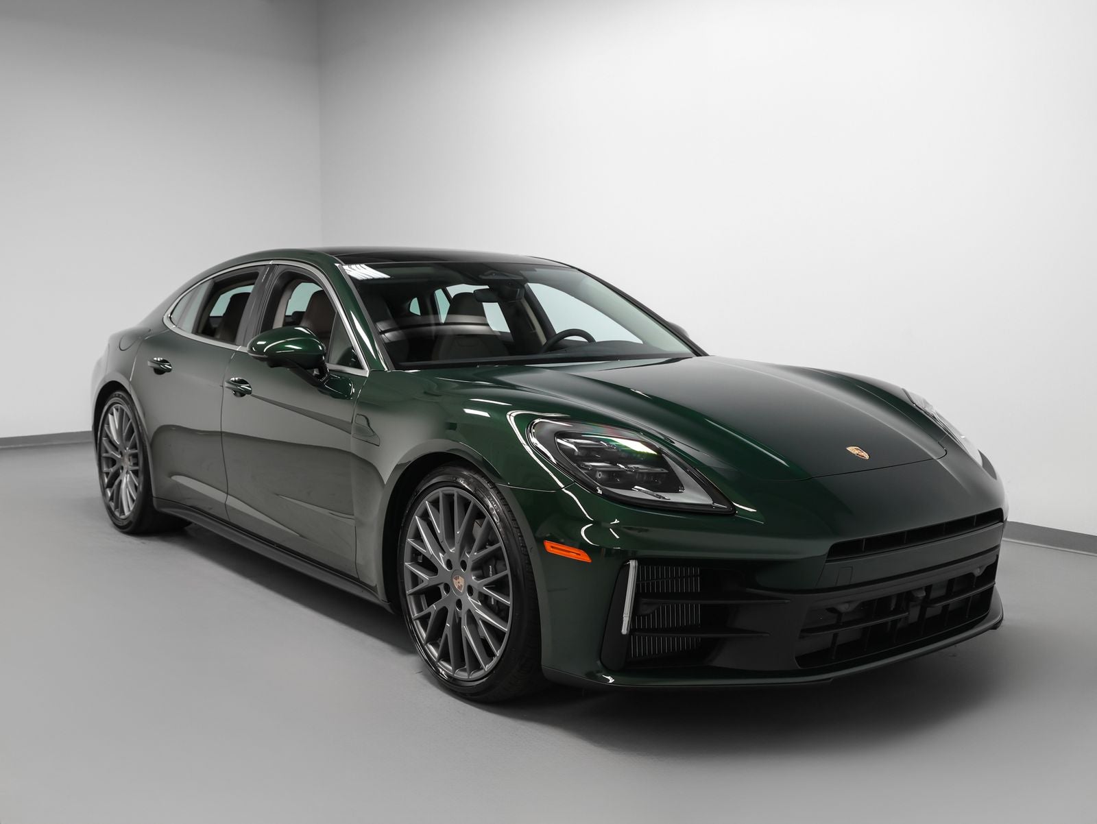 2026 Porsche Panamera 4