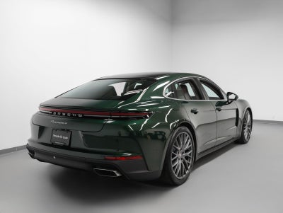 2026 Porsche Panamera 4