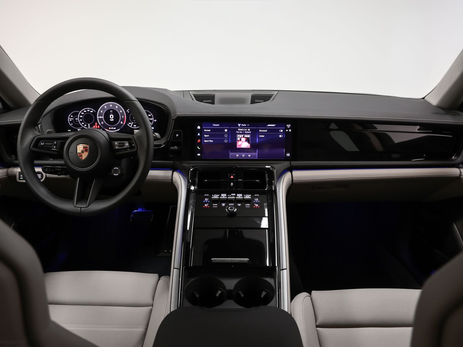 2026 Porsche Panamera 4
