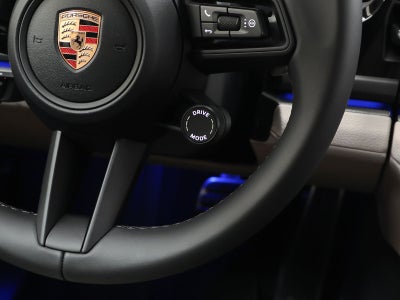 2026 Porsche Panamera 4