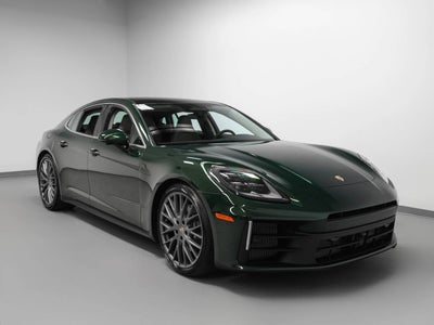 2026 Porsche Panamera 4