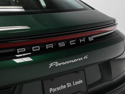 2026 Porsche Panamera 4