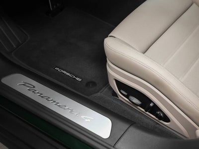 2026 Porsche Panamera 4