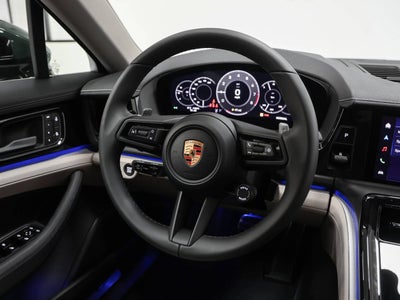 2026 Porsche Panamera 4