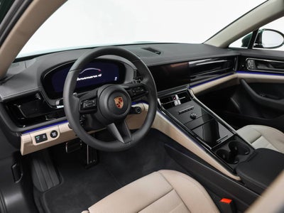 2026 Porsche Panamera 4