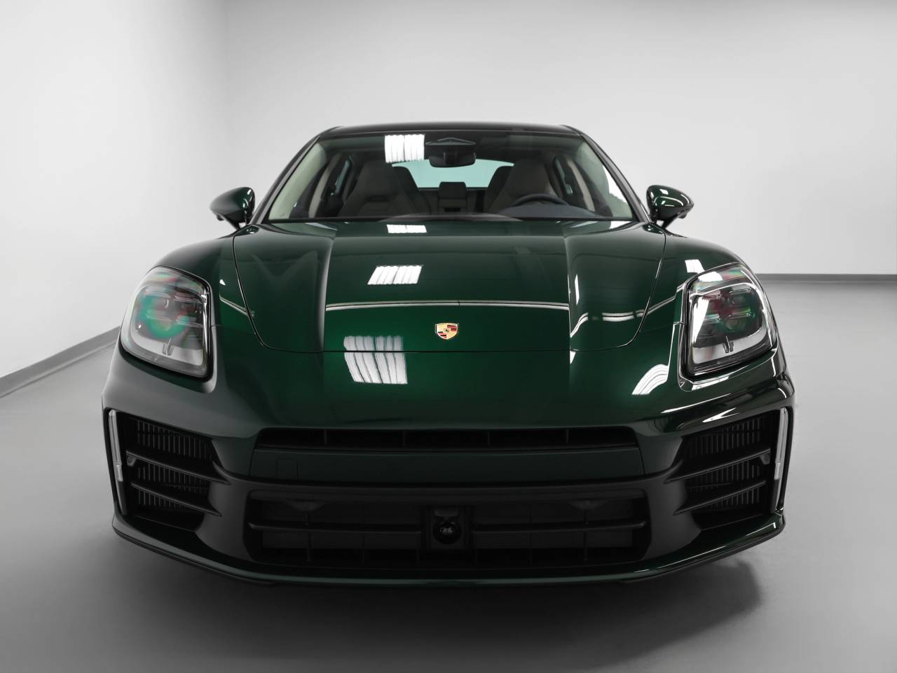 2026 Porsche Panamera 4