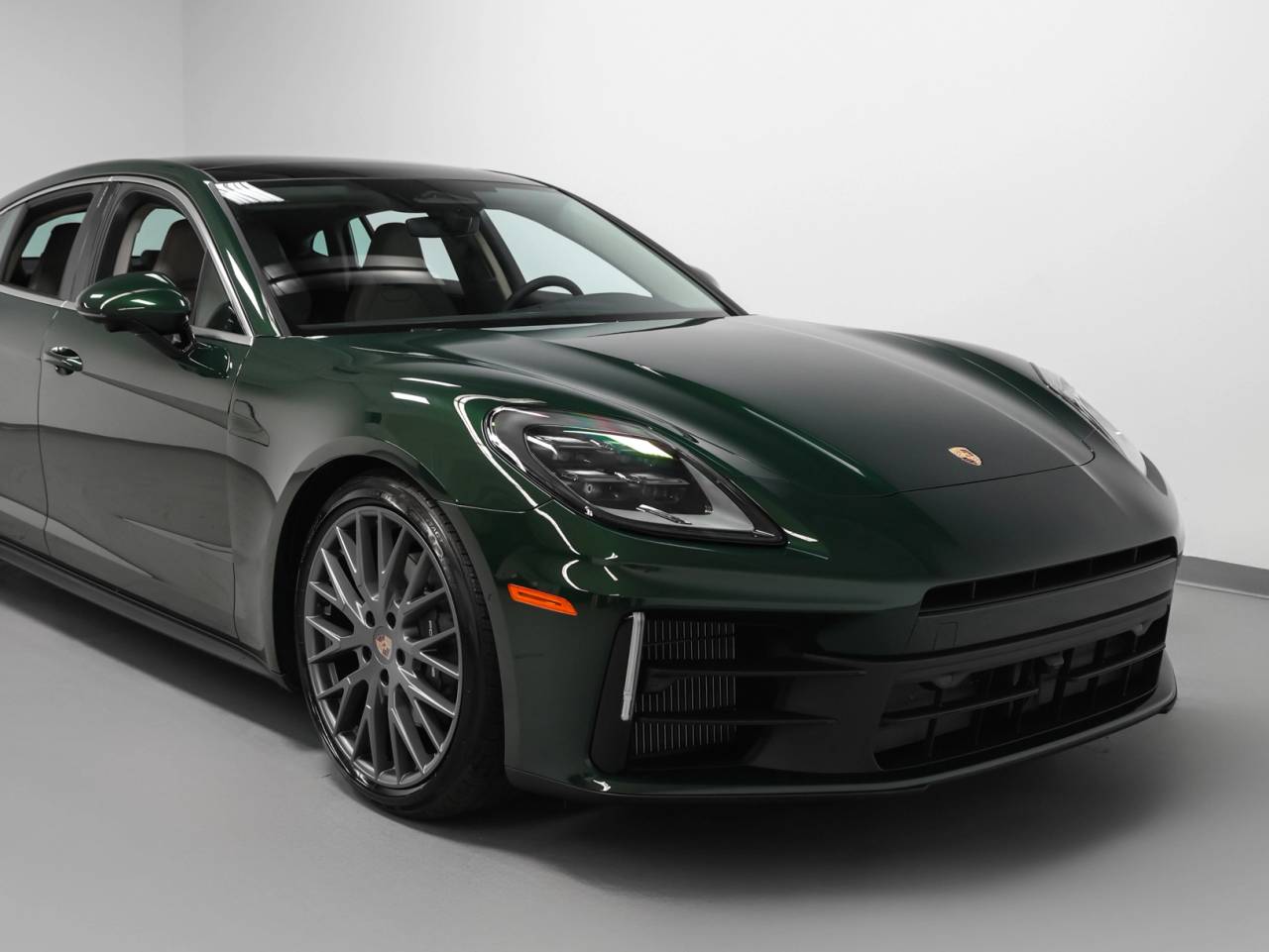 2026 Porsche Panamera 4