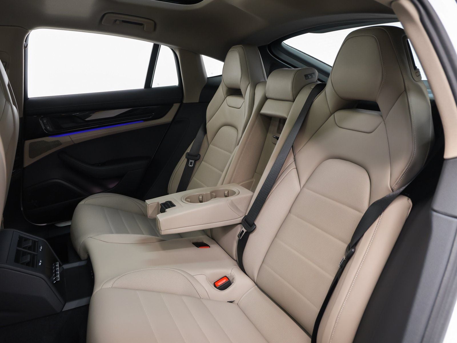 2025 Porsche Panamera Panamera 4