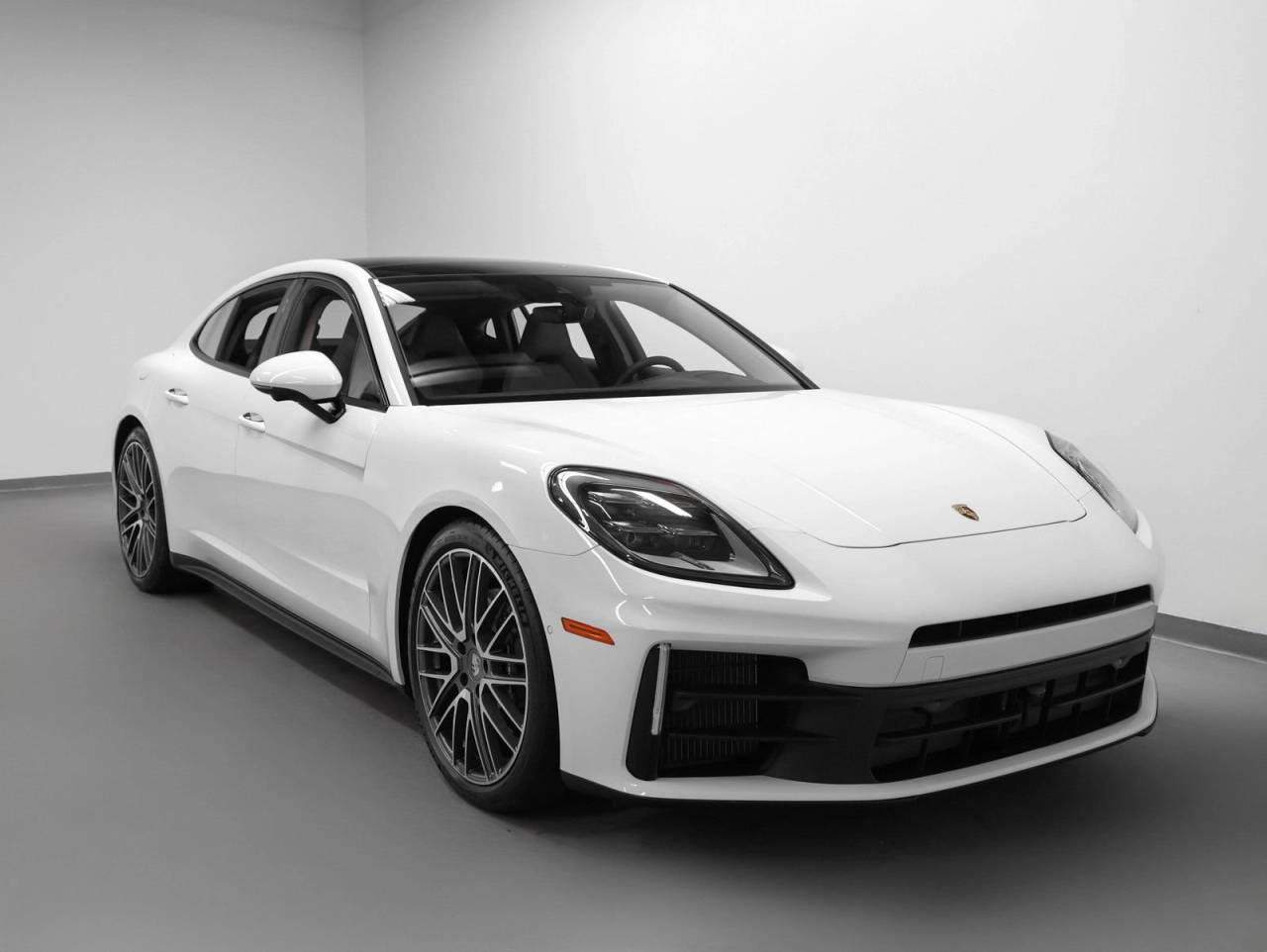2025 Porsche Panamera Panamera 4