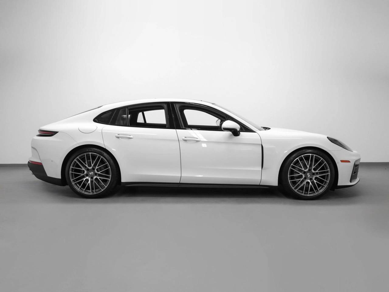 2025 Porsche Panamera Panamera 4