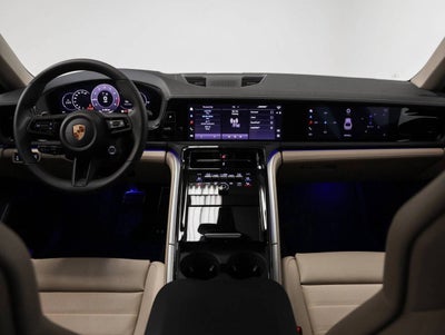 2025 Porsche Panamera Panamera 4