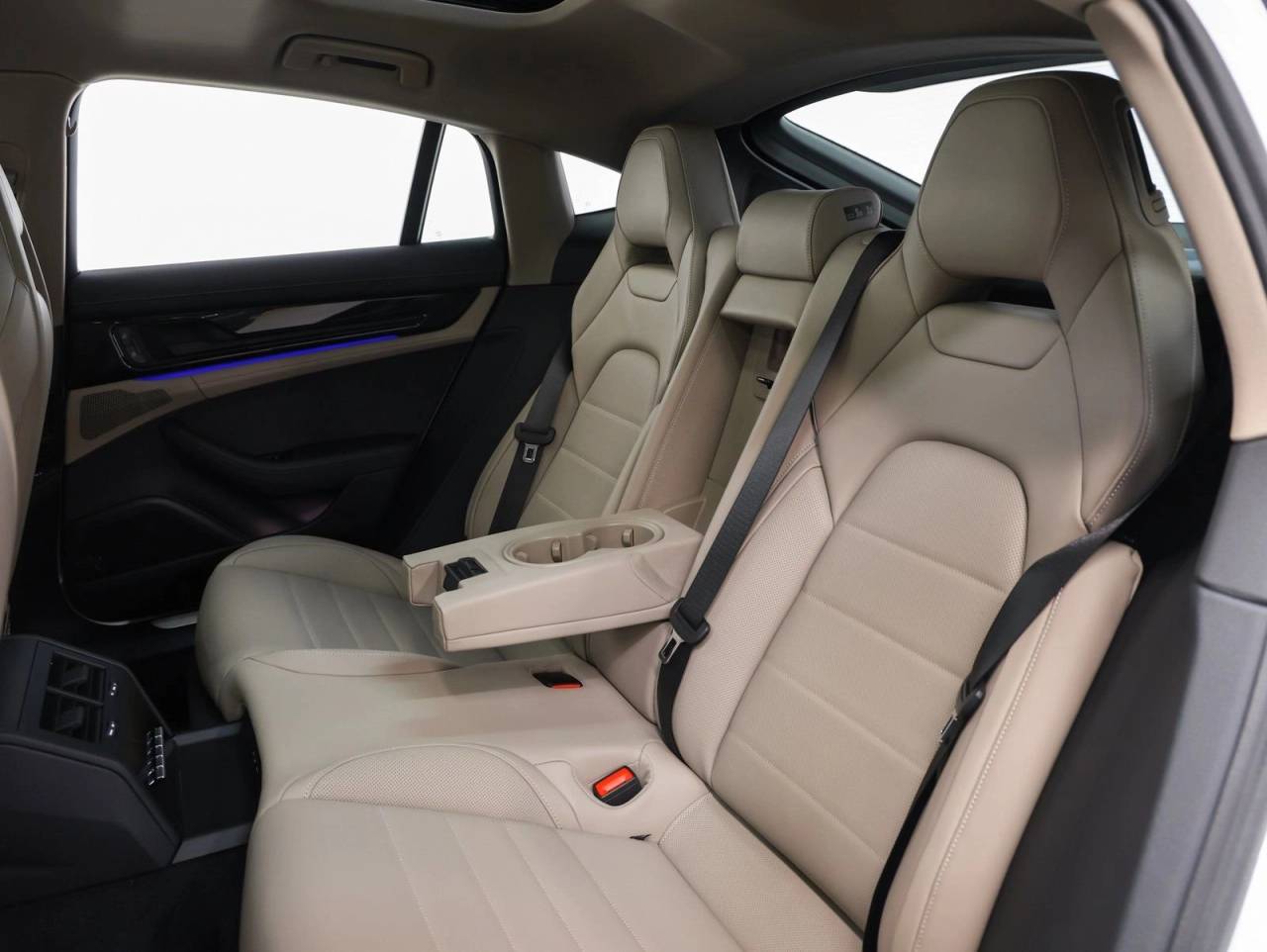 2025 Porsche Panamera Panamera 4