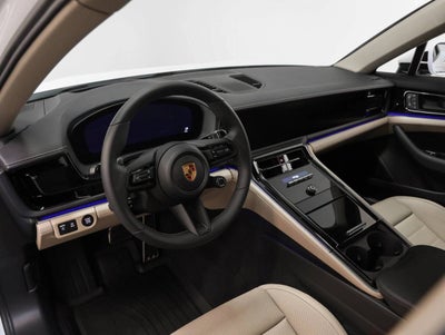 2025 Porsche Panamera Panamera 4