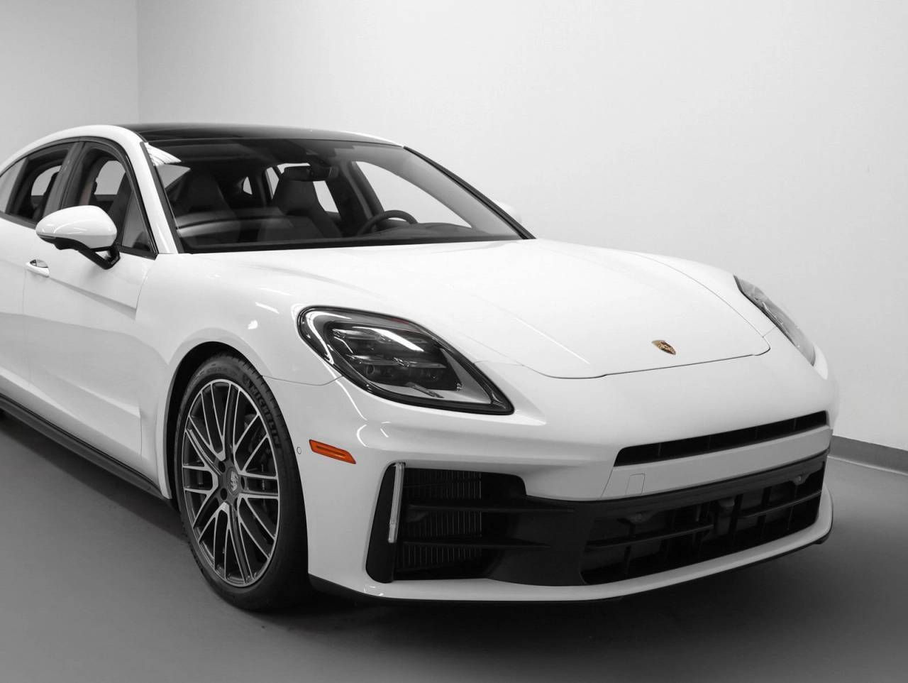 2025 Porsche Panamera Panamera 4