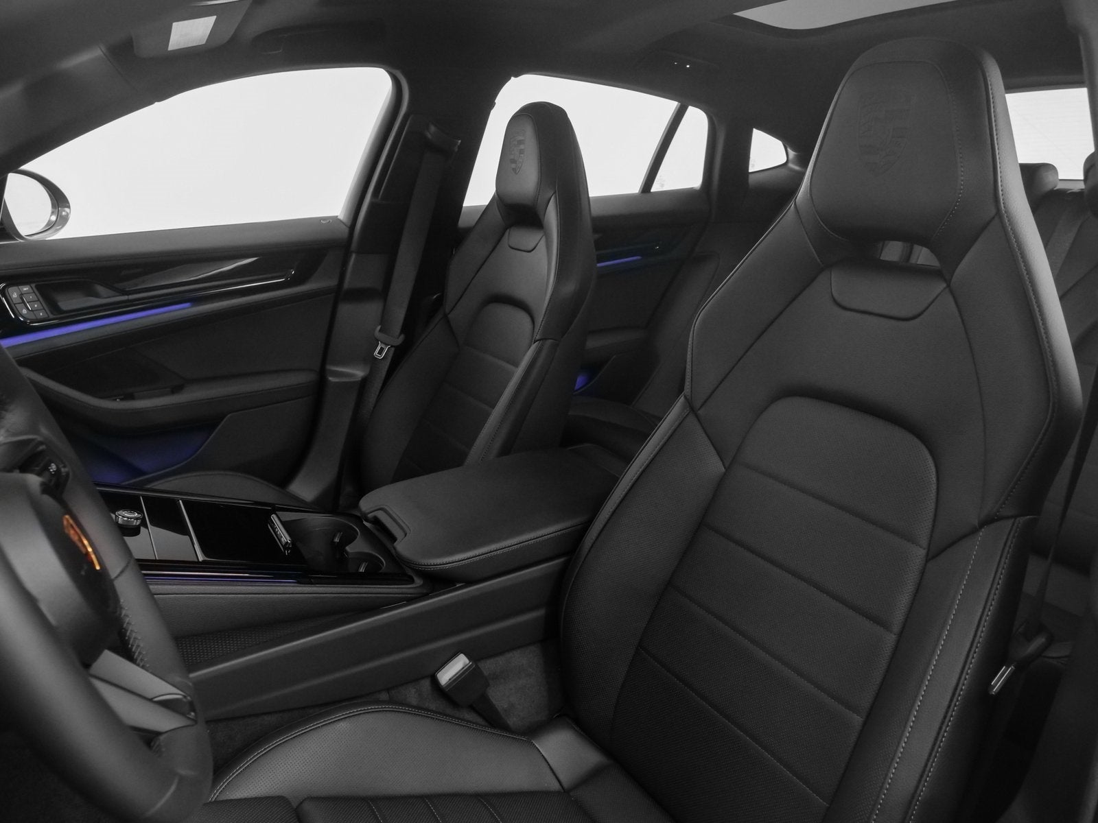 2025 Porsche Panamera 4