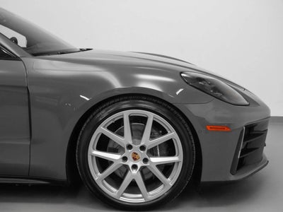 2025 Porsche Panamera Panamera 4