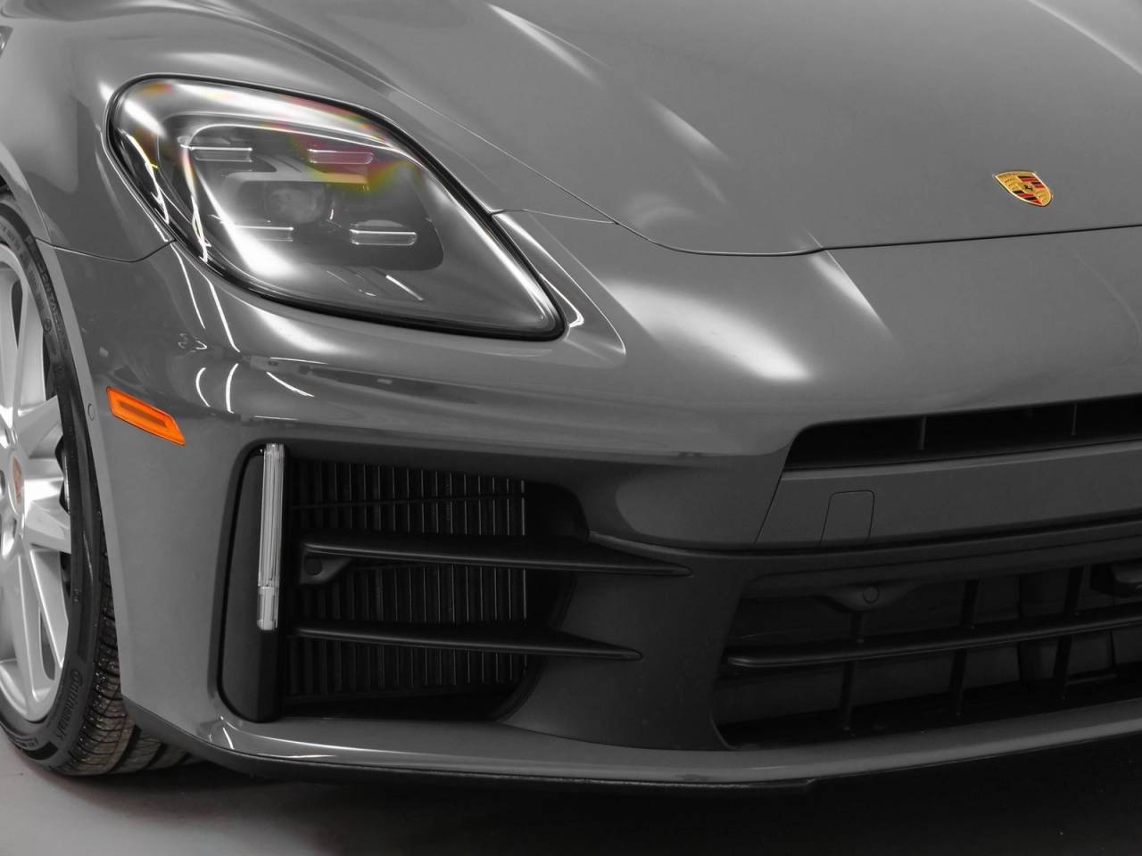 2025 Porsche Panamera Panamera 4