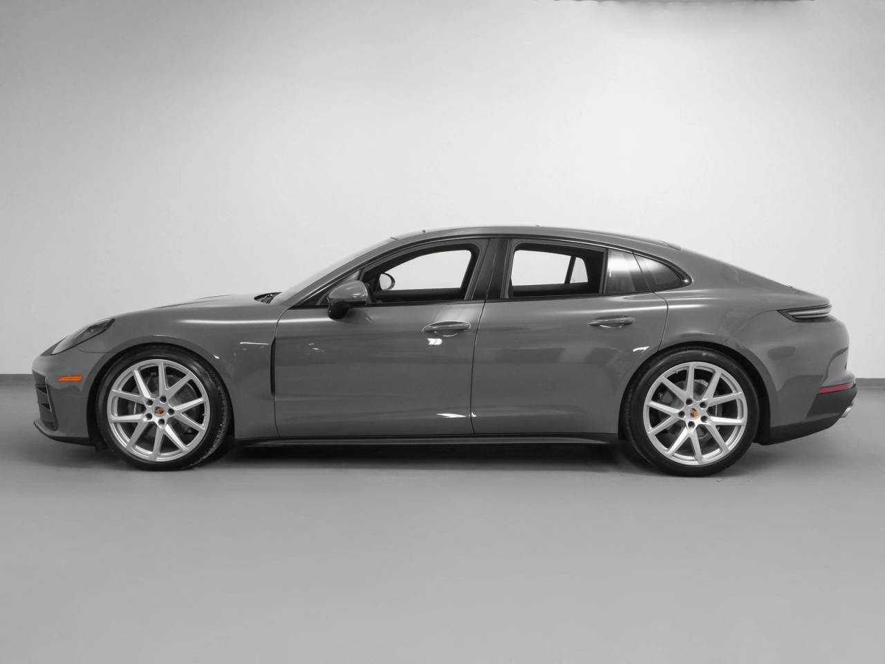 2025 Porsche Panamera Panamera 4