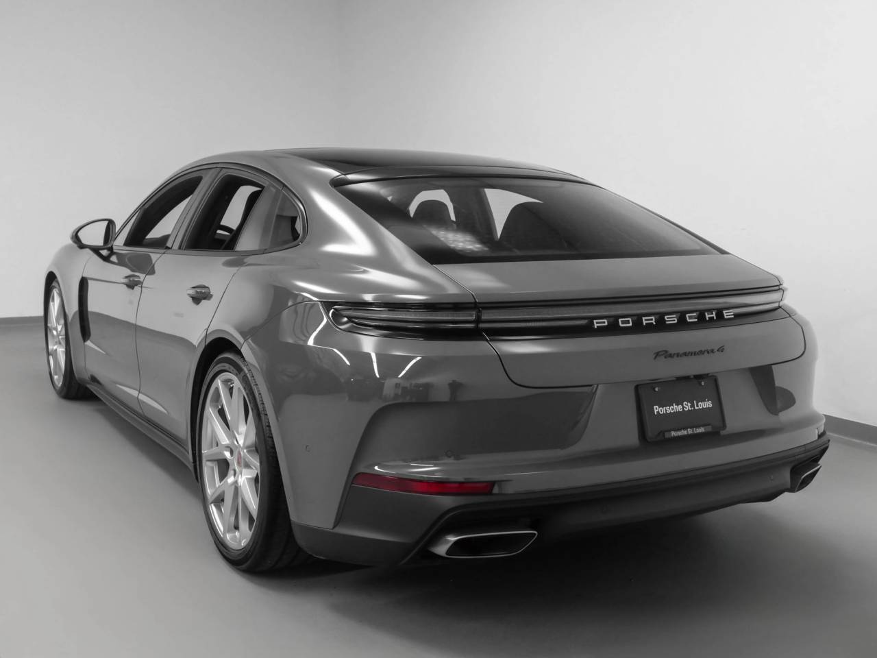 2025 Porsche Panamera Panamera 4