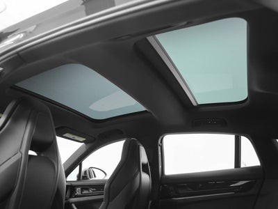 2025 Porsche Panamera Panamera 4
