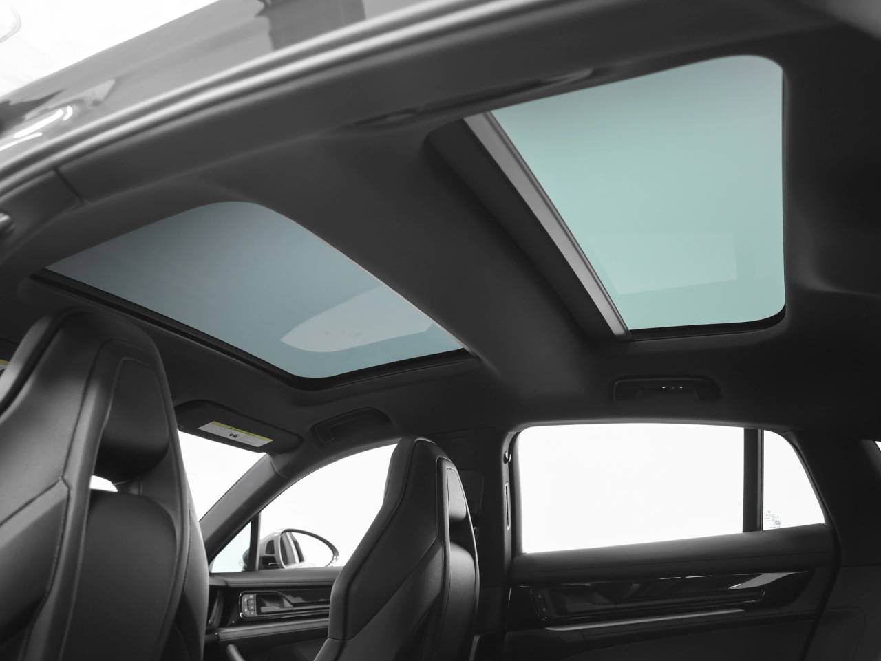 2025 Porsche Panamera Panamera 4