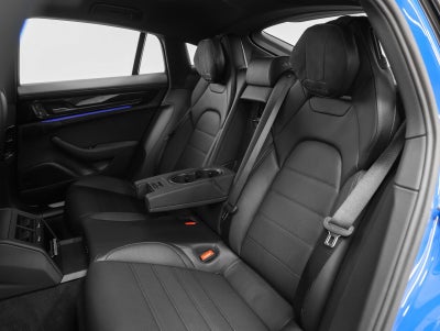 2026 Porsche Panamera Panamera 4