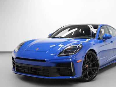 2026 Porsche Panamera Panamera 4