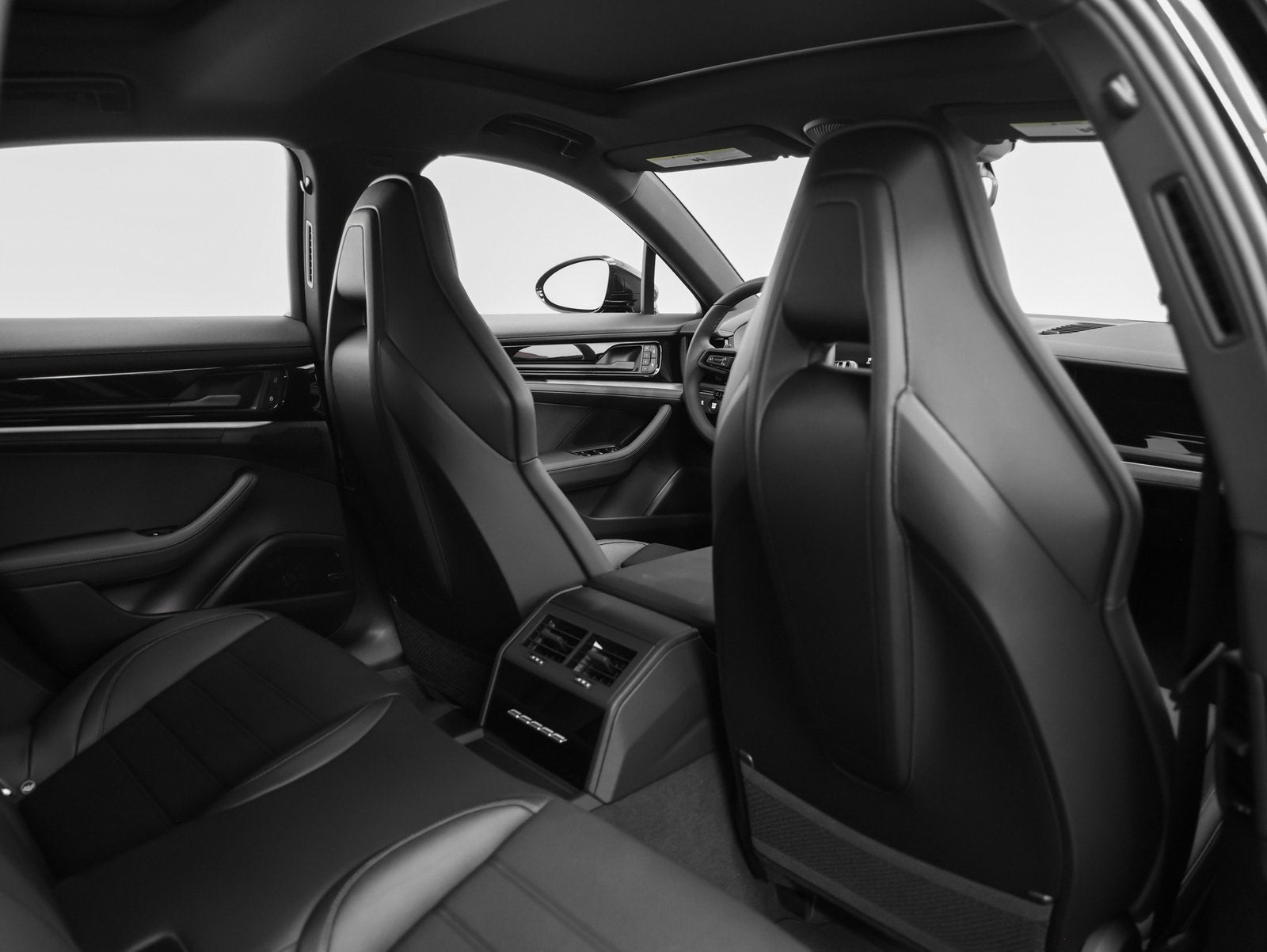 2025 Porsche Panamera Panamera 4