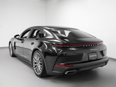 2025 Porsche Panamera Panamera 4