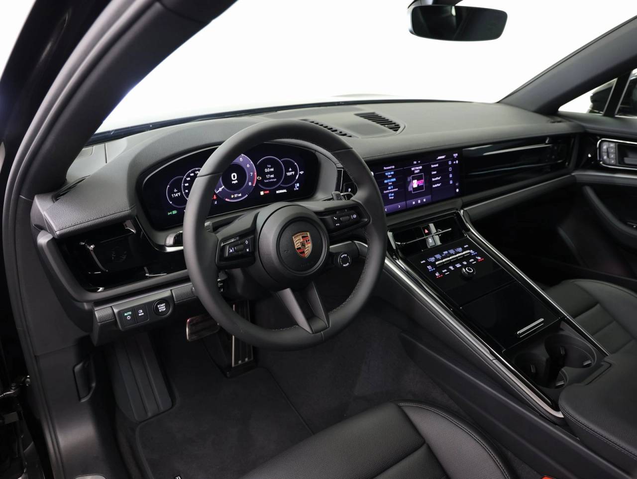 2025 Porsche Panamera Panamera 4