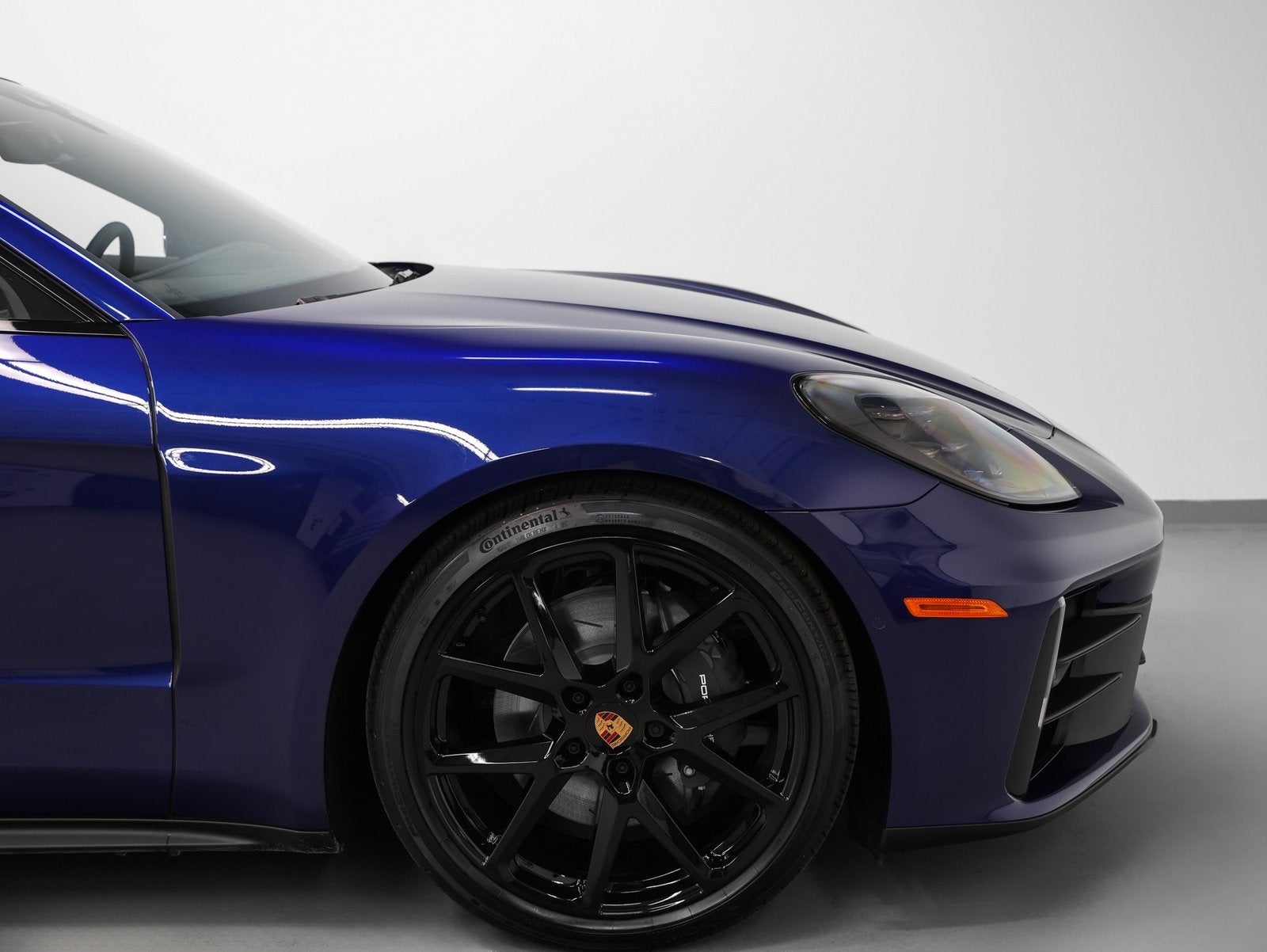 2026 Porsche Panamera 4