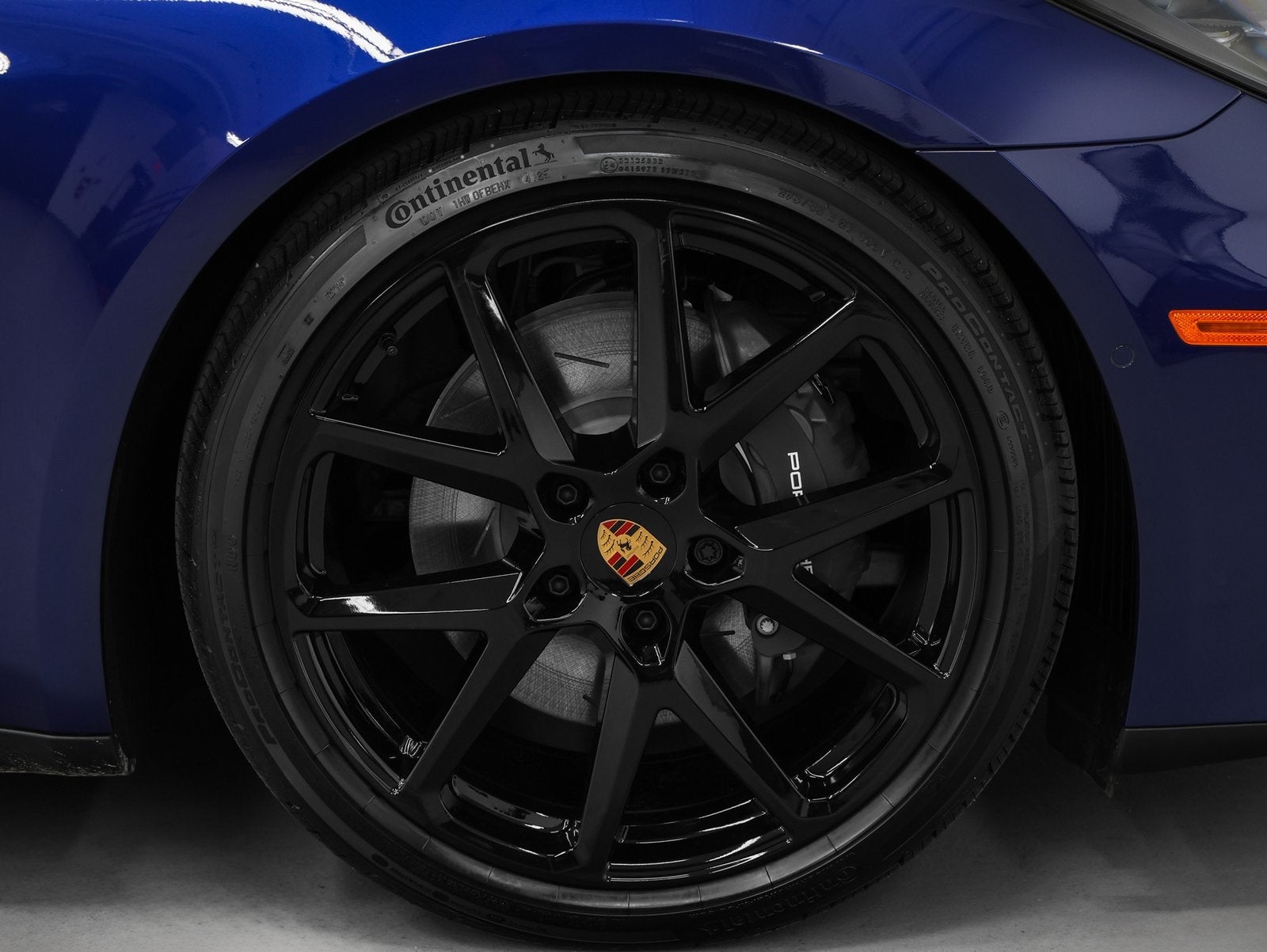 2026 Porsche Panamera 4