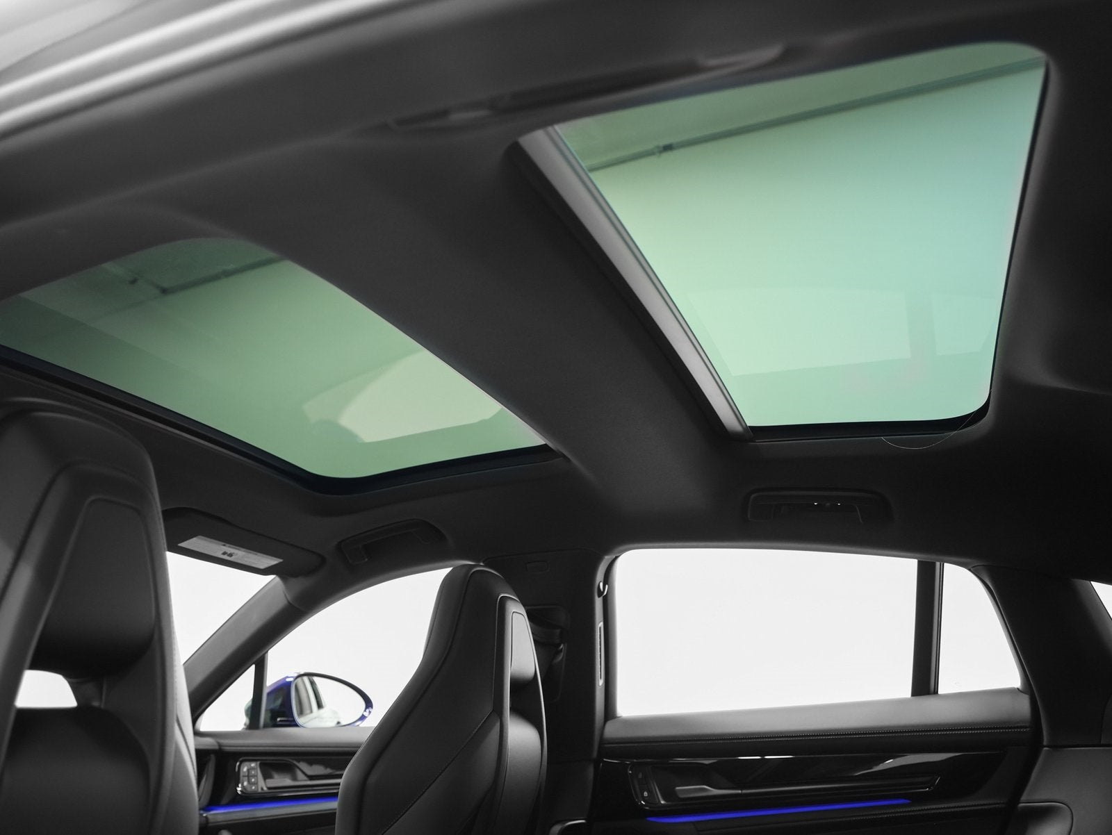 2026 Porsche Panamera 4