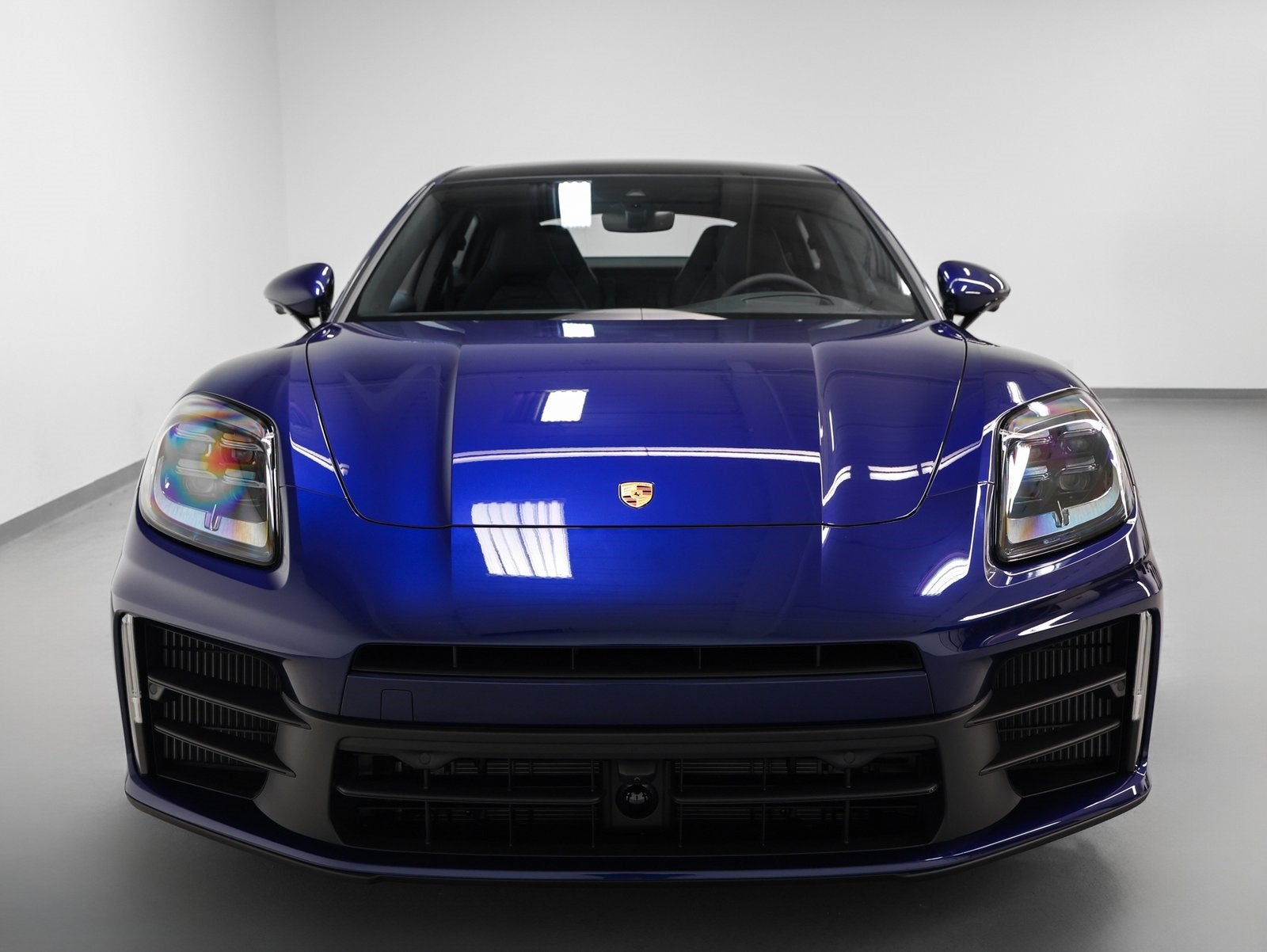 2026 Porsche Panamera 4