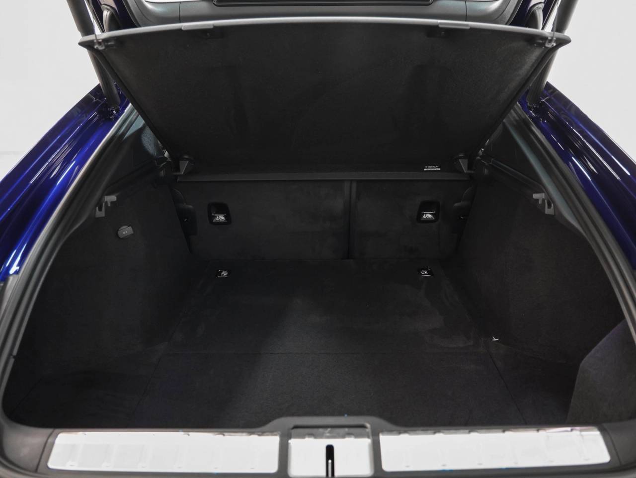 2026 Porsche Panamera Panamera 4