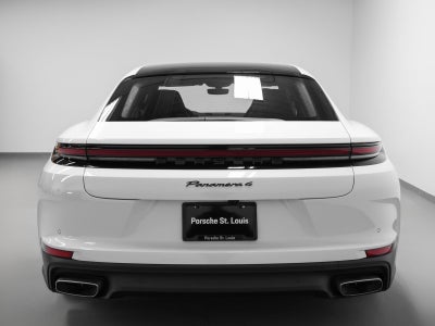 2026 Porsche Panamera Panamera 4