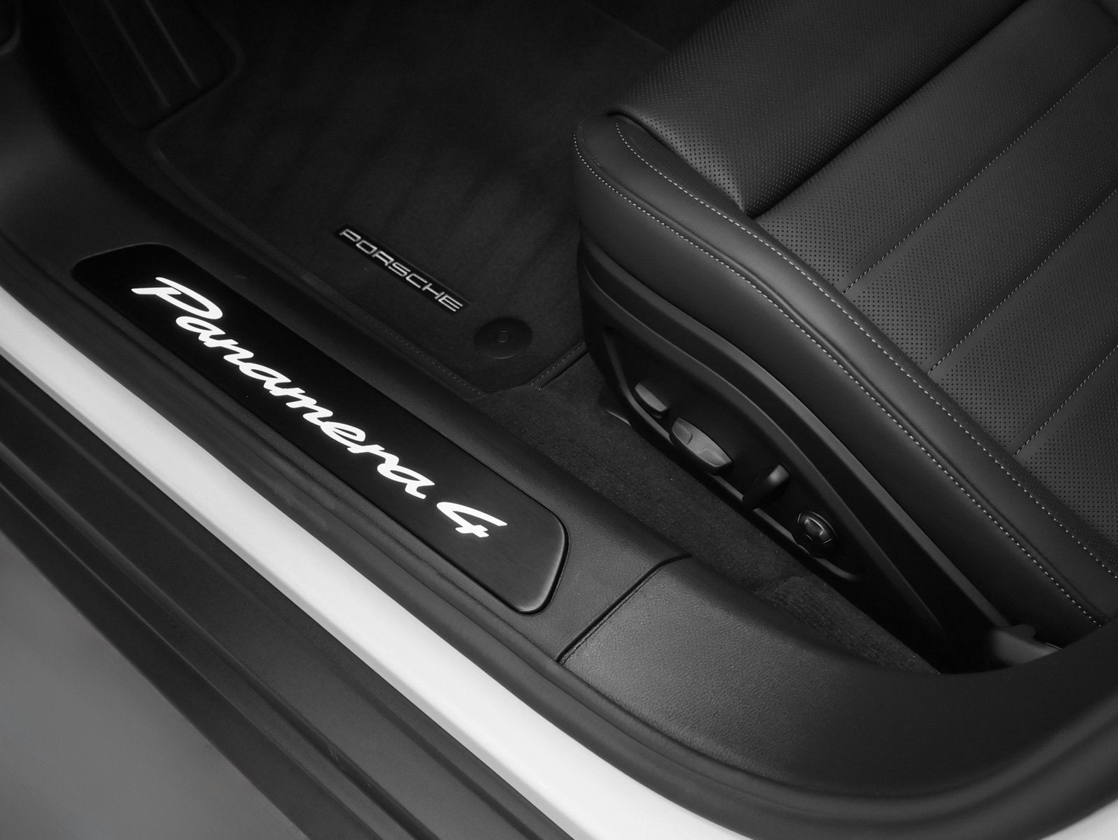 2026 Porsche Panamera Panamera 4