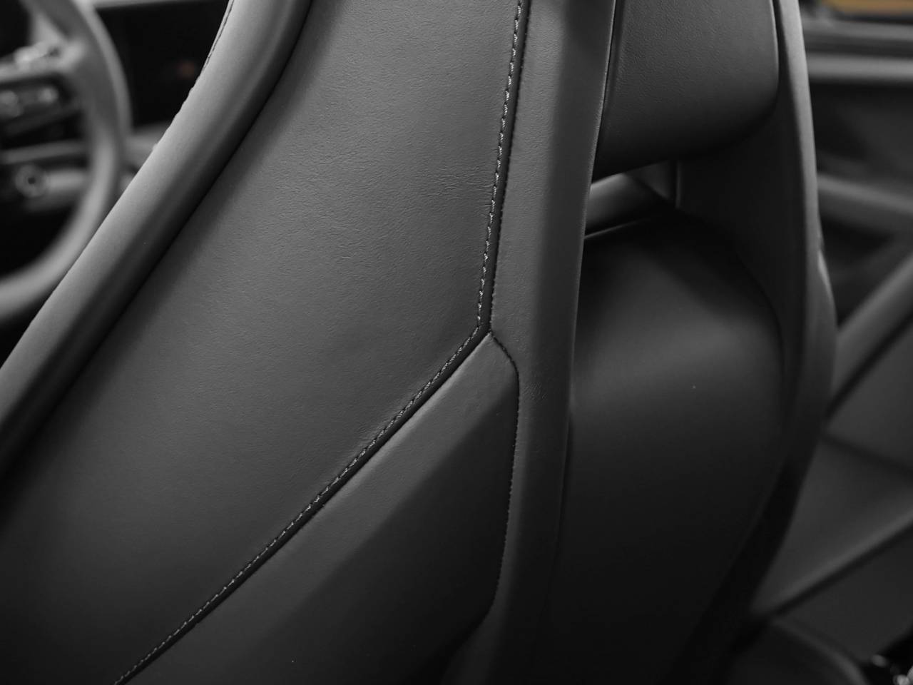 2026 Porsche Panamera Panamera 4