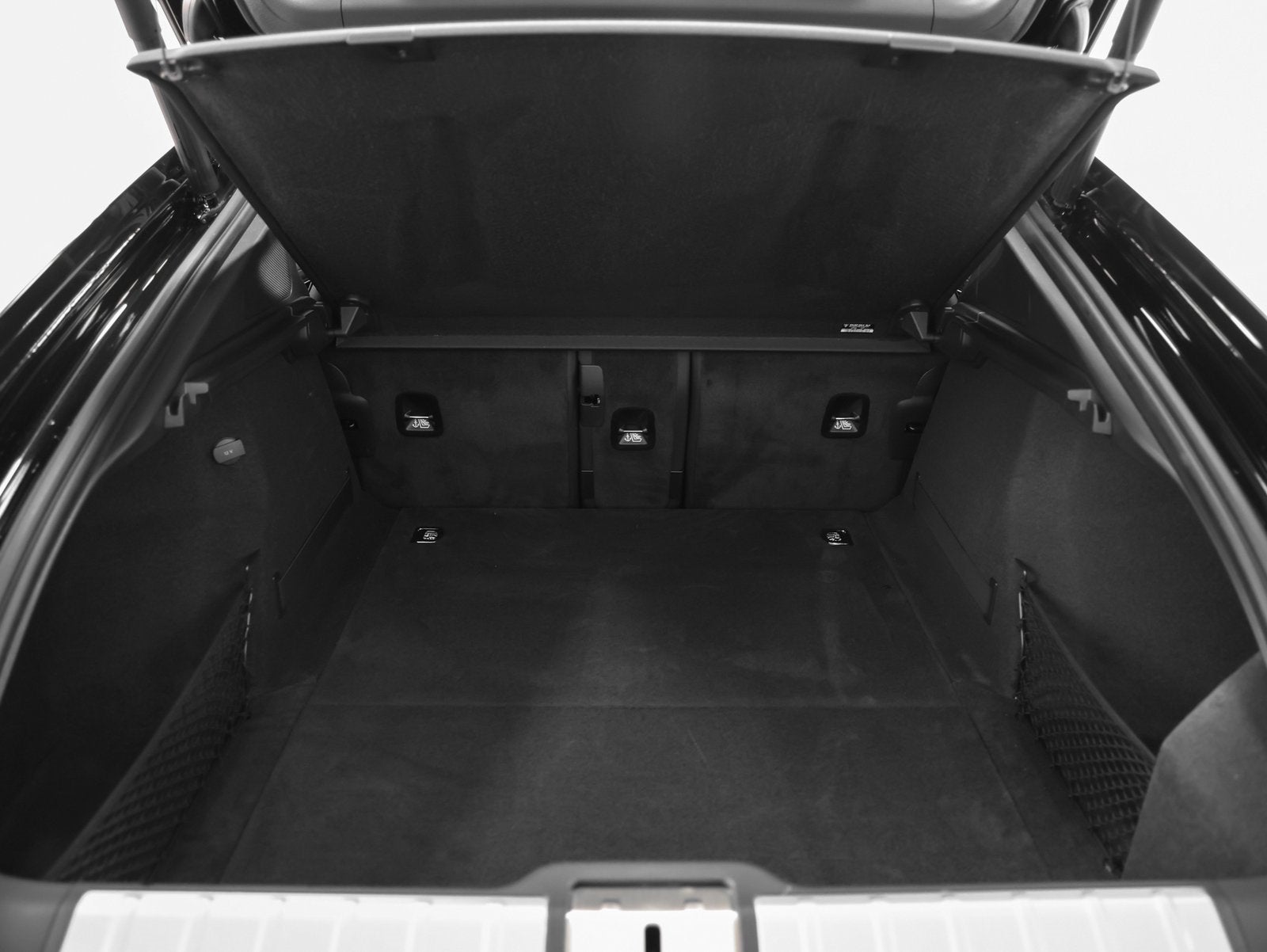 2026 Porsche Panamera 4