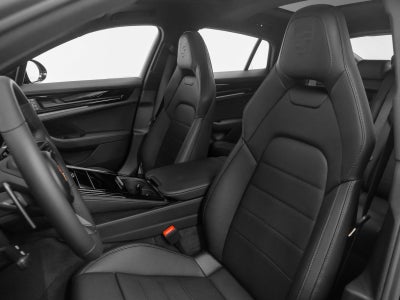 2026 Porsche Panamera 4