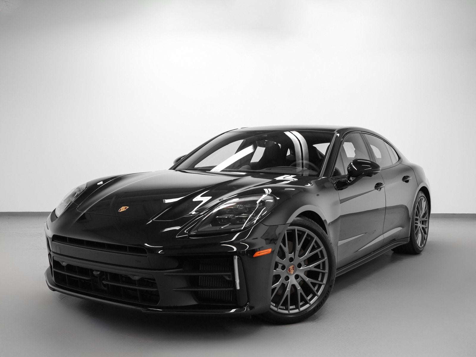 2026 Porsche Panamera 4
