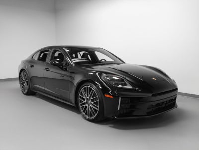 2026 Porsche Panamera Panamera 4