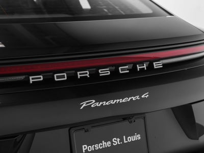 2026 Porsche Panamera Panamera 4